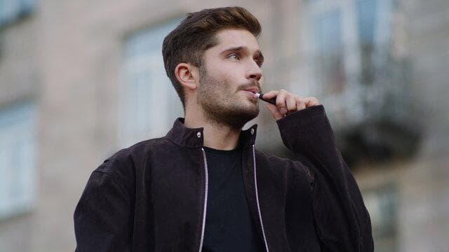 e-shisha ohne nikotin aufladbar Ratgeber - wiederaufladbare Modelle, Sicherheitstipps und Kaufempfehlungen